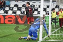 3. Liga; SC Verl - FC Ingolstadt 04; Tor Jubel Treffer Ausgleich 1:1 Frederik Christensen (11, FCI) Torwart Schulze Philipp (1 Verl)