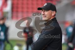 3. Liga; FC Ingolstadt 04 - Rot-Weiss Essen; Cheftrainer Achim Beierlorzer (FCI)