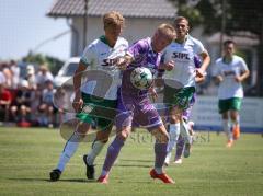 Testspiel - Saison 2026/27 - VFB Eichstätt - FC Ingolstadt 04 - Lars Lokotsch (Nr.13 - FCI) - Elias Herger (Nr.11 - VFB Eichstätt) - Foto: Meyer Jürgen