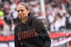 3. Liga; Energie Cottbus - FC Ingolstadt 04; vor dem Spiel Cheftrainerin Sabrina Wittmann (FCI) geht zum Interview