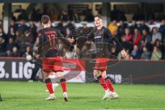 3. Liga; SC Verl - FC Ingolstadt 04; Tor Jubel Treffer Ausgleich 1:1 Frederik Christensen (11, FCI)Max Besuschkow (17, FCI)