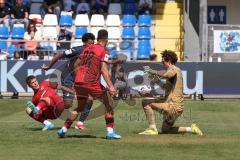 3. Liga - Saison 2025/26 - TSG Hoffenheim II - FC Ingolstadt 04  - Christensen Gustav (Nr.24 - FCI) - Natnael Abraha (Nr.13 - TSG Hoffenheim II) - Torwart Lukas Blöndal Petersson (Nr.1 - TSG Hoffenheim II) - Marcel Costly (Nr.22 - FCI) - Foto: Meyer Jürge