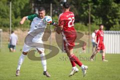 Kreisklasse - Saison 2025/26- SV Lippertshofen - Türkisch SV Ingolstadt-  - Ubeyd Demirkol rot Türkisch - Emin Ismaili weiss Lippertshofen  - Foto: Meyer Jürgen