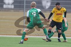 AUDI Amateuercup - Saison 2024/25 - TSV Lichtenau - FC Geisenfeld - Mentor Haliti gelb Lichtenau - Michael Trick grün rechts Geisenfeld - Foto: Meyer Jürgen