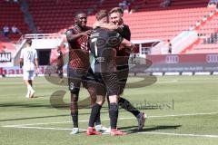 3. Liga; FC Ingolstadt 04 - Hallescher FC; Jannik Mause (7, FCI) Tor Jubel Treffer mit Daouda Beleme (9, FCI) Julian Kügel (31, FCI)