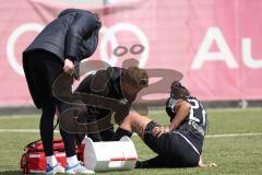 2. Fußball-Liga - Frauen - Saison 2022/2023 - FC Ingolstadt 04 -  SG 99 Andernach - Samantha Stiglmair (Nr.27 - FCI Frauen) verletzt am Boden - Foto: Meyer Jürgen