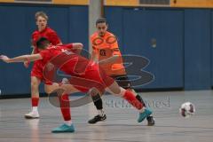 Hallenturnier MTV Ingolstadt - Saison 2025/26 - SV Zuchering - SV Kasing - Florian Gjeka rot Zuchering - Emre Erbas orange Kasing - Foto: Meyer Jürgen