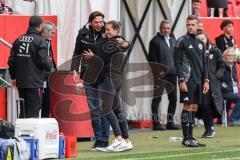 3. Liga; FC Ingolstadt 04 - FC Hansa Rostock; Sieg Jubel Freude 2:1, Cheftrainerin Sabrina Wittmann (FCI) mit Sportdirektor Ivica Grlic  (FCI)