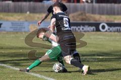 Landesliga - Saison 2025/26 - SV Manching - TSV Schwabmünchen - Johannes  Dexl (Nr.13 - SV Manching) - Schmid Manuel schwarz Schwabmünchen - Foto: Meyer Jürgen