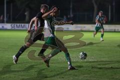 Landesliga - Saison 2025/26 - SV Manching - SSV Niedersonthofen - Leon Peric (Nr.20 - SV Manching) - Lukas Mayr schwarz Niedersonthofen - Foto: Meyer Jürgen