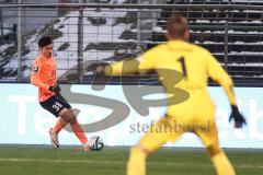 3. Liga; VfB Lübeck - FC Ingolstadt 04; Deniz Zeitler (38, FCI) Torwart Klewin Philipp ( VfB)