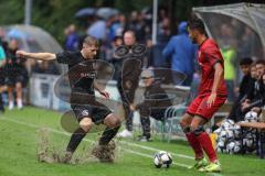 Toto Pokal; FC Sportfreunde Schwaig - FC Ingolstadt 04; Fredrik Carlsen (8, FCI) Zweikampf Kampf um den Ball Tobias Jell