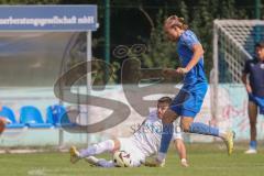 Kreisliga - Saison 2024/25- TSV Ober./Unterh.stadt - SV Hundszell-  - Alexander Seidl blau Hundszell - Baran Cakir weiss Oberhstadt. -  - Foto: Meyer Jürgen