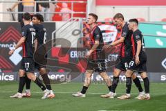 3. Liga; FC Ingolstadt 04 - SC Verl; Tor Jubel Treffer Ausgleich Sebastian Grönning (11, FCI) mit Benjamin Kanuric (8, FCI) Felix Keidel (43, FCI) Max Besuschkow (17, FCI) Leon Guwara (6, FCI)