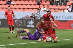 3. Liga; FC Ingolstadt 04 - 1. FC Schweinfurt 05; Torchance verpasst Max Besuschkow (17, FCI) Torwart Stahl Toni (1 S05) Fredrik Carlsen (8, FCI)