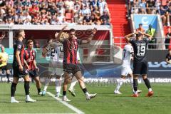 3. Liga; FC Ingolstadt 04 - TSV 1860 München; Ryan Malone (16, FCI) Torchance verpasst ärgert sich Dennis Borkowski (7, FCI) Mladen Cvjetinovic (19, FCI)