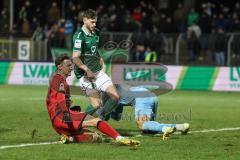 3. Liga; 1. FC Schweinfurt 05 - FC Ingolstadt 04; Julian Kügel (29, FCI) Torchance verpasst Torwart Weisbäcker Maximilian (40 S05) Trslic Luca (18 S05)