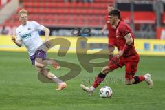 3. Liga; FC Ingolstadt 04 - Erzgebirge Aue; Linus Rosenlöcher (19, FCI) Weinhauer Erik (7 Aue)