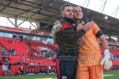 3. Liga - Saison 2024/25 - FC Ingolstadt 04 - SV Wehen Wiesbaden - Das Spiel ist aus - Banner - Choreo - Torwart Marius  Funk (Nr.1 - FCI) - Foto: Meyer Jürgen