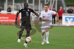 Kreisklasse - Saison 2024/25- TSV Gaimersheim II - Türkisch SV Ingolstadt-  - Manuel Bittlmayer weiss Gaimersheim - Ousseynou Tamba schwarz Türk SV - Foto: Meyer Jürgen