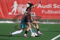 2. Bundesliga Frauen - Saison 2025/26 - FC Ingolstadt 04 Frauen - VFR SW Warbeyen  - Annika Kömm (Nr.25 - FC Ingolstadt Frauen I) - Yordy Lilian Ray grün Warbeyen - Foto: Meyer Jürgen