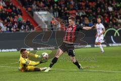 3. Liga; FC Ingolstadt 04 - VfL Osnabrück; Torchance verpasst Sebastian Grönning (11, FCI) Torwart Jonsson Lukas (21 VFLO)