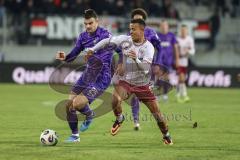 3. Liga; Erzgebirge Aue - FC Ingolstadt 04; Zweikampf Kampf um den Ball Marcel Costly (22, FCI) Zobel Tristan (25 Aue)
