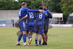 Kreisklasse - Saison 2025/26- MTV Ingolstadt - VFB Kipfenberg - Der 1:2 Führungstreffer durch Avni Avdijaj blau Kipfenberg - jubel - Foto: Meyer Jürgen