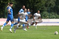 Kreisliga - Saison 2024/25- TSV Ober./Unterh.stadt - SV Hundszell-  - David Polster weiss Oberh.stadt - Johannes Rindlbacher blau Hundszell - Foto: Meyer Jürgen