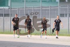 3. Liga; FC Ingolstadt 04 - Trainingsauftakt nach Sommerpause; Neuzugang Torwart-Trainer Alexander Kunze (FCI) Athletik-Trainer Rafael Lopez (FCI) Cheftrainerin Sabrina Wittmann (FCI) Spielanalyst Yannick Schmidt (FCI)