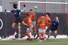 Schanzer Amateurcup 2026 - SV Haunwöhr - SC Irgertsheim - Felix Maier blau Haunwöhr  - Raphael Gruber Torwart Irgertsheim - Foto: Meyer Jürgen