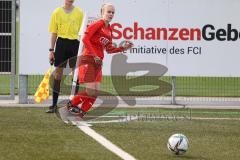 Frauen - Bayernliga -  FC Ingolstadt 04 II -SV Frensdorf -  Lara Streitferdt rot FCI beim Eckball - Foto: Meyer Jürgen