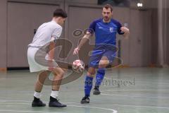 Hallenturnier Ingolstadt Nord - Saison 2024/25 - SV Pulling - SV Oberstimm - Moritz Stahl grau Pulling - Edwin Engelmann blau Oberstimm - Foto: Meyer Jürgen