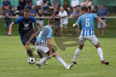 Kreisliga - Saison 2023/2024 - SV Menning  - FC Sandersdorf - Philip Wolfsfellner blau Menning - Michael Detling weiss Sandersdorf #6 - Foto: Meyer Jürgen