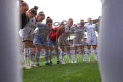 2. Bundesliga Frauen - Saison 2024/25 - FC Ingolstadt 04 Frauen - SV Weinberg -  Die Mannschaft bildet einen Kreis vor dem Spiel -  - XXXXX - Foto: Meyer Jürgen
