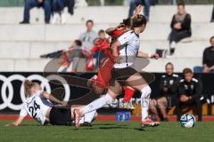 2023_10_22 - 2. Bundesliga - Saison 2023/24 - FC Ingolstadt 04 Frauen - FSV Gütersloh - Katharina Reikersdorfer (Nr.20 - FCI Frauen) - Stojan Lilly weiss Gütersloh #24 - Foto: Meyer Jürgen