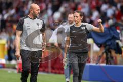 Toto-Pokal Finale; Würzburger Kickers - FC Ingolstadt 04; Pause Cheftrainerin Sabrina Wittmann (FCI) Co-Trainer Maniyel Nergiz (FCI)