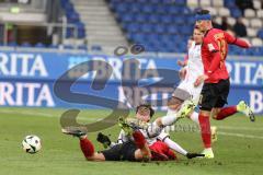 3. Liga; SV Wehen Wiesbaden - FC Ingolstadt 04; Zweikampf Kampf um den Ball Deniz Zeitler (38, FCI) Mockenhaupt Sascha (4 SVWW) Janitzek Justin (15 SVWW)