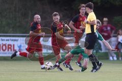 Freundschaftsspiel- Saison 2025/26- SV Kasing - FC Geisenfeld-  - Martin Oblinger rot Kasing - Kilian Thunig grün Geisenfeld - Foto: Meyer Jürgen