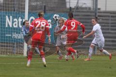 DFB -Pokal Frauen - Saison 2025/26 - FC Ingolstadt 04 Frauen - FC Bayern München - Torwart Anna-Lena Daum (Nr.22 - FC Ingolstadt Frauen I) - Damnjanovic Jovann rot Bayern  - Foto: Meyer Jürgen