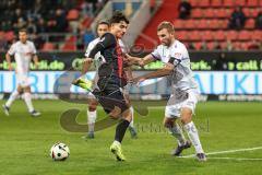 3. Liga; FC Ingolstadt 04 - VfL Osnabrück; Deniz Zeitler (38, FCI) mit Rückpass und Torvorlage, rechts Beermann Timo (33 VFLO)