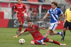 3. Liga - Saison 2025/26 - FC Ingolstadt 04 - Energie Cottbus - Linus Rosenlöcher (Nr.19 - FCI) - Henty Rorig (Nr.3 - FC Energie Cottbus) - Foto: Meyer Jürgen