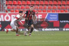 3. Liga; FC Ingolstadt 04 - VfB Stuttgart II; Ulrich Laurin (10 VFB) Mladen Cvjetinovic (19, FCI) Zweikampf Kampf um den Ball