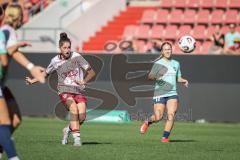 2. Frauen-Bundesliga; FC Ingolstadt 04 - SC Sand; Kusch Emma (9 FCI) Fischer Leni (11 Sand)