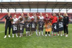 2. Bundesliga Frauen - Saison 2024/25 - FC Ingolstadt 04 Frauen - SV Weinberg - Verabschiedung der Spielerinnen - voli-re - Simone Wagner - Pija Reininger (Nr.21 - FCI Frauen) - Ivana Slipcevic (Nr.8 - FCI Frauen) - Kerstin Bogenschütz (Nr.6 - FCI Frauen)