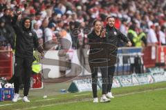 3. Liga; Energie Cottbus - FC Ingolstadt 04; Tor Jubel Treffer Deniz Zeitler (38, FCI) Cheftrainerin Sabrina Wittmann (FCI) Co-Trainer Ilia Gurev (FCI) Co-Trainer Fabian Reichler (FCI)