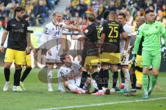 3. Liga - Saison 2024/25 - Alemannia Aachen - FC Ingolstadt 04  - Simon  Lorenz (Nr.32 - FCI) - Torwart Elias Bördner (Nr.23 - Alemannia Aachen) - Foto: Meyer Jürgen