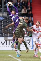 3. Liga; VfB Stuttgart 2 - FC Ingolstadt 04; Torwart Seimen Dennis (1 VFB) Simon Lorenz (32, FCI)