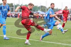 3. Liga; Testspiel; FC Ingolstadt 04 - 1. FC Heidenheim; Zweikampf Kampf um den Ball Yannick Deichmann (20, FCI) Honsak Mathias (17 HDH) Gimber Benedikt (5 HDH)