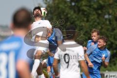 Kreisliga - Saison 2024/25- TSV Ober./Unterh.stadt - SV Hundszell-  - Emre Erdogan weiss Oberh.stadt - Alexander Seidl blau Hundszell - Foto: Meyer Jürgen